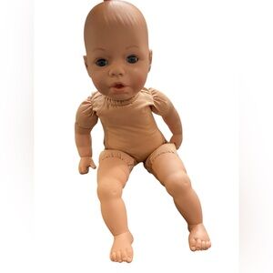 Madame alexander baby doll 18